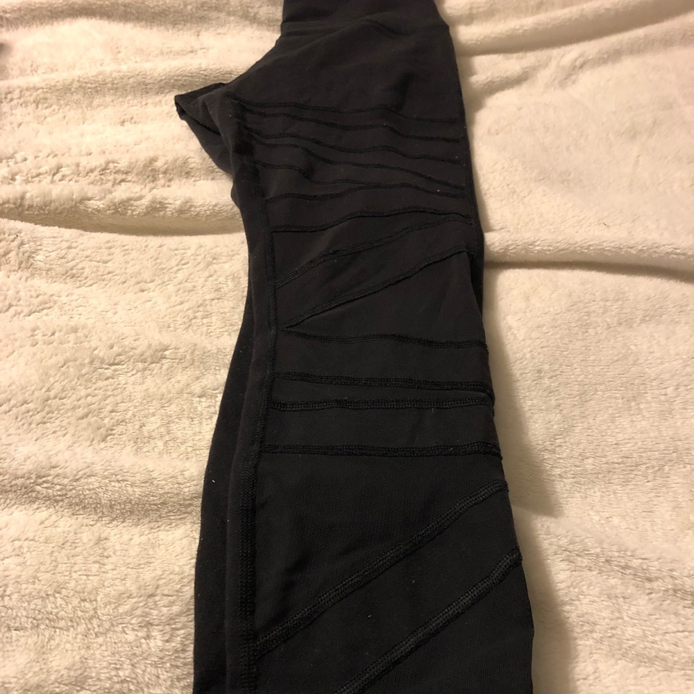 Lululemon High Times Tech Mesh Wunder Under! View 5